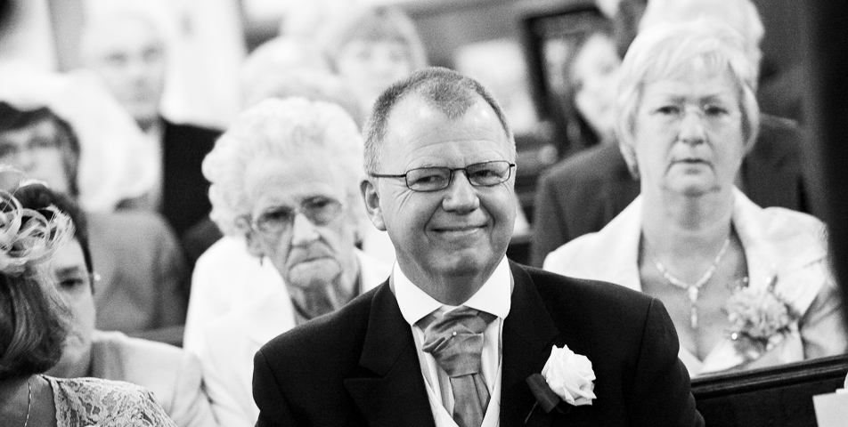 "reportage wedding photography of father of the bride"