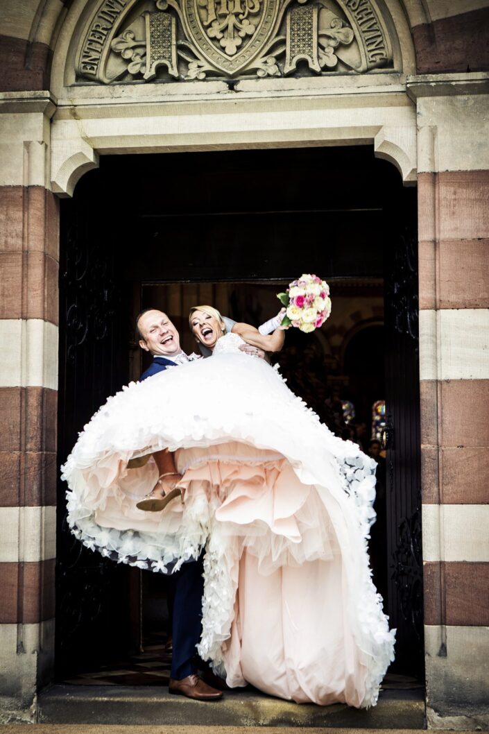 wedding-photography-of-the-bride-and-groom-in-cheshire
