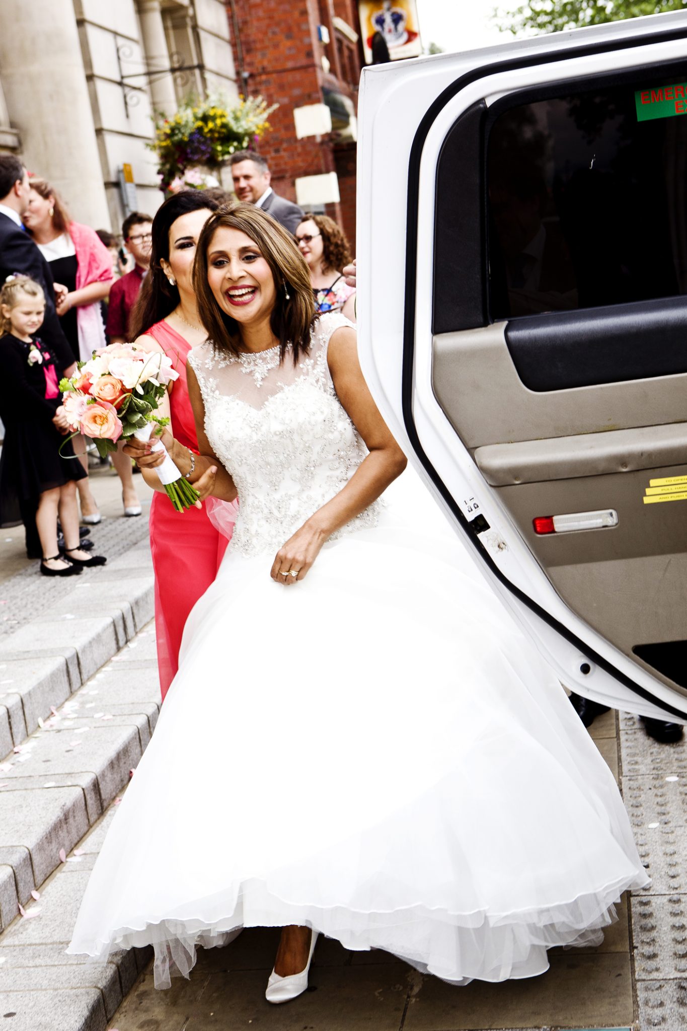 photography-of-the-bride-at-crewe-town-hall-cheshire