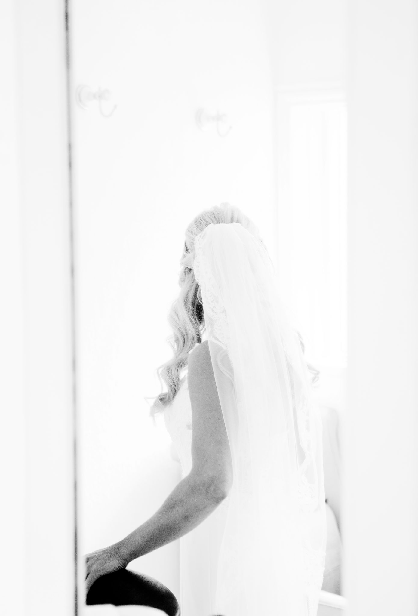 photography-of-the-bride-before-the-wedding-ceremony-belle-epoque-knutsford-cheshire