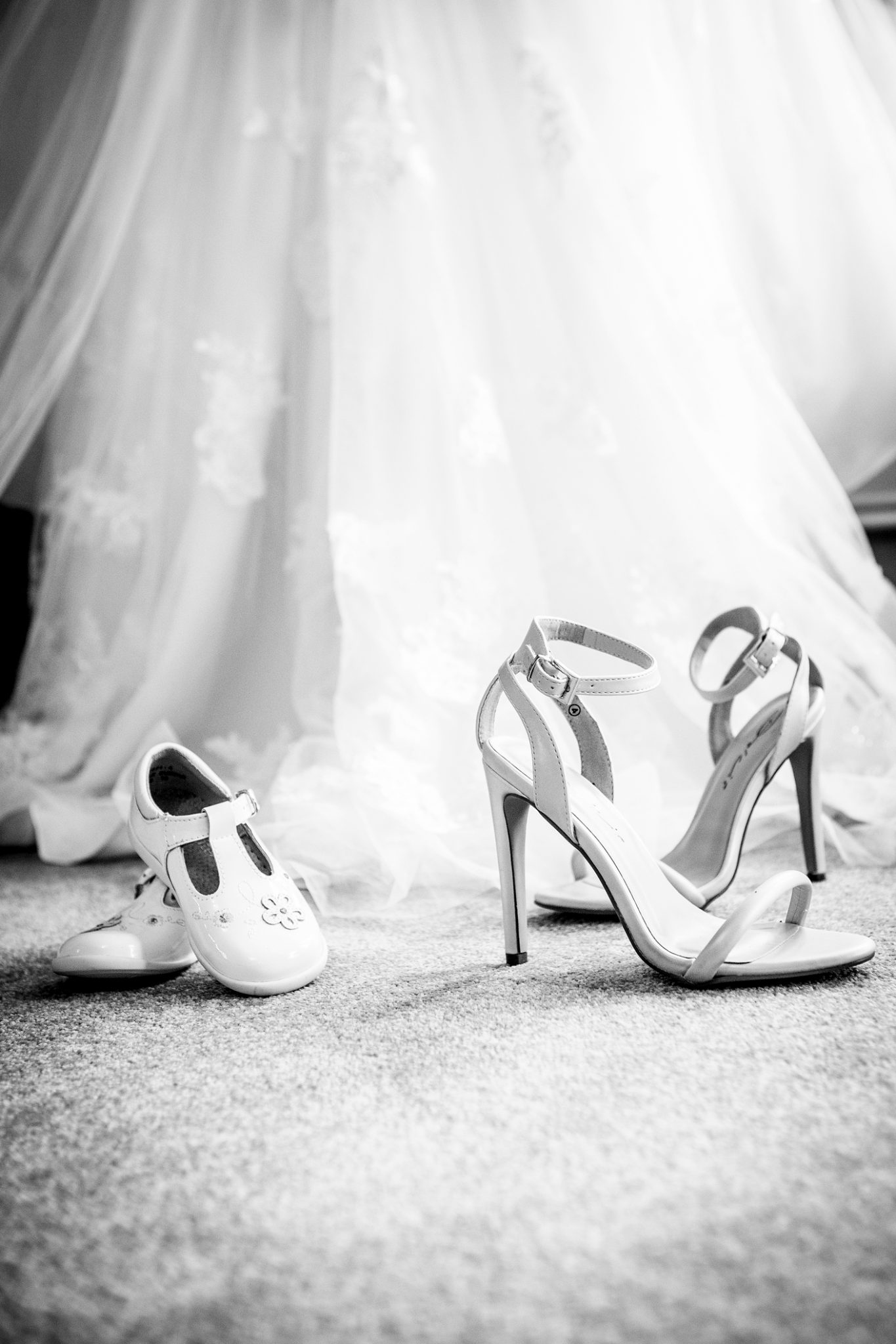 photography-of-the-wedding-details-at-thornton-manor-wirral
