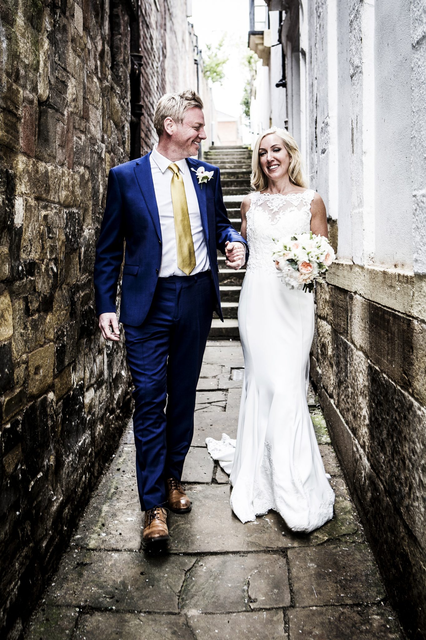 relaxed-and-informal-wedding-photography-at-the-belle-epoque-knutsford-cheshire
