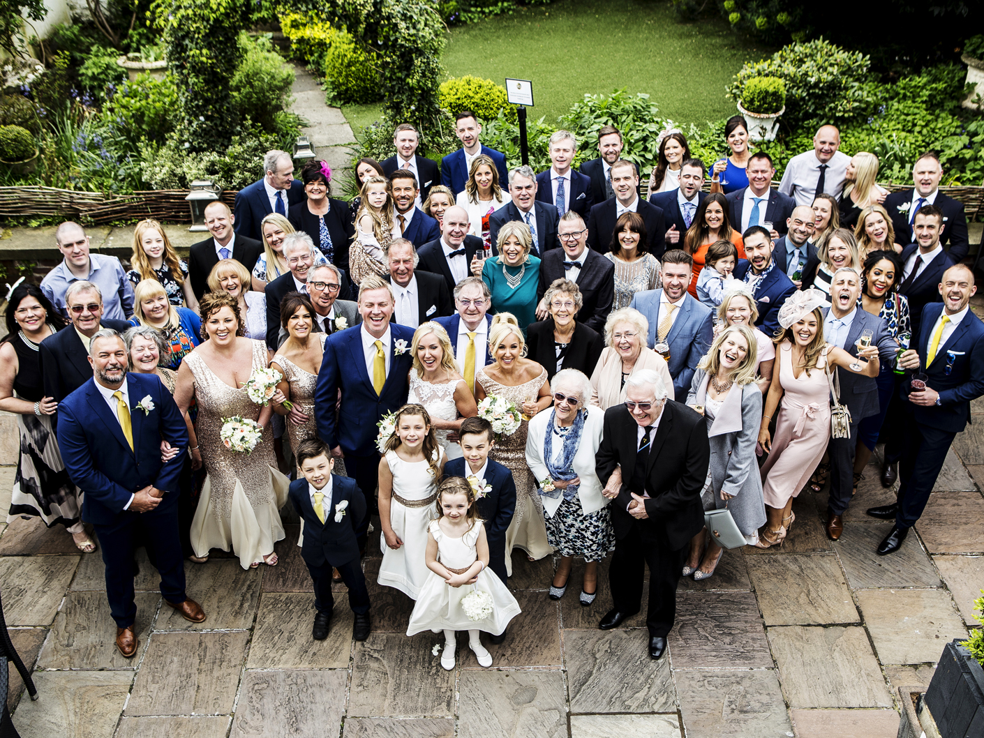 wedding-photography-of-the-bridal-party-at-belle-epoque-knutsford-cheshire