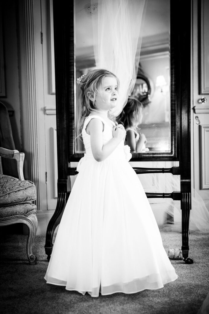 wedding-photography-of-the-bridesmaid-at-thornton-manor-wirral