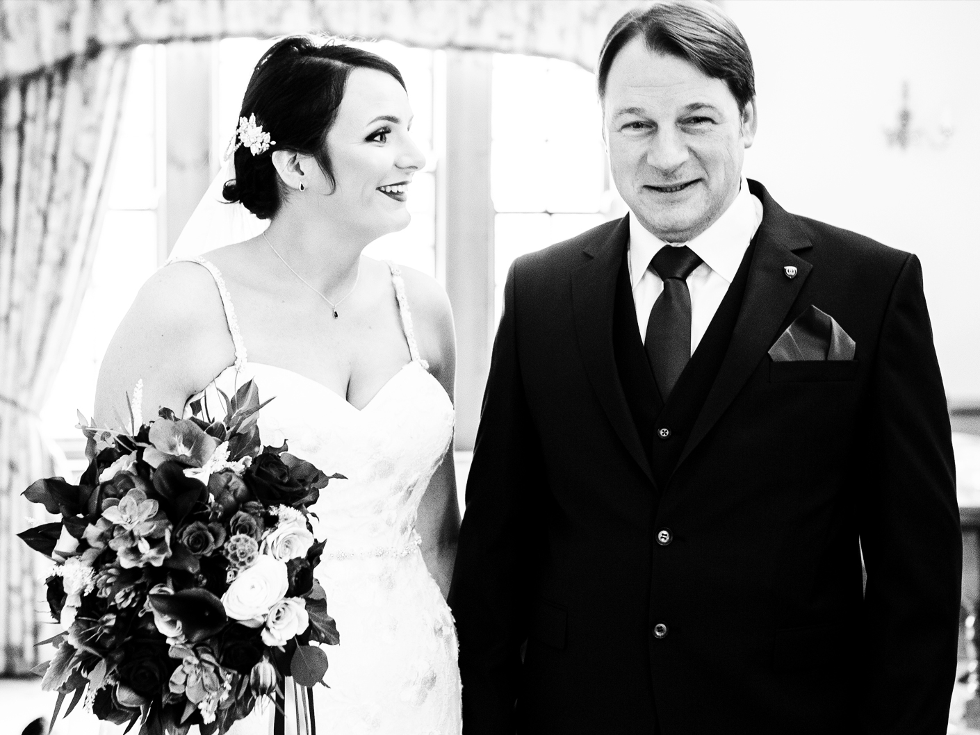 the-father-of-the-bride-and-the-bride-before-the-wedding-ceremony-in-cheshire