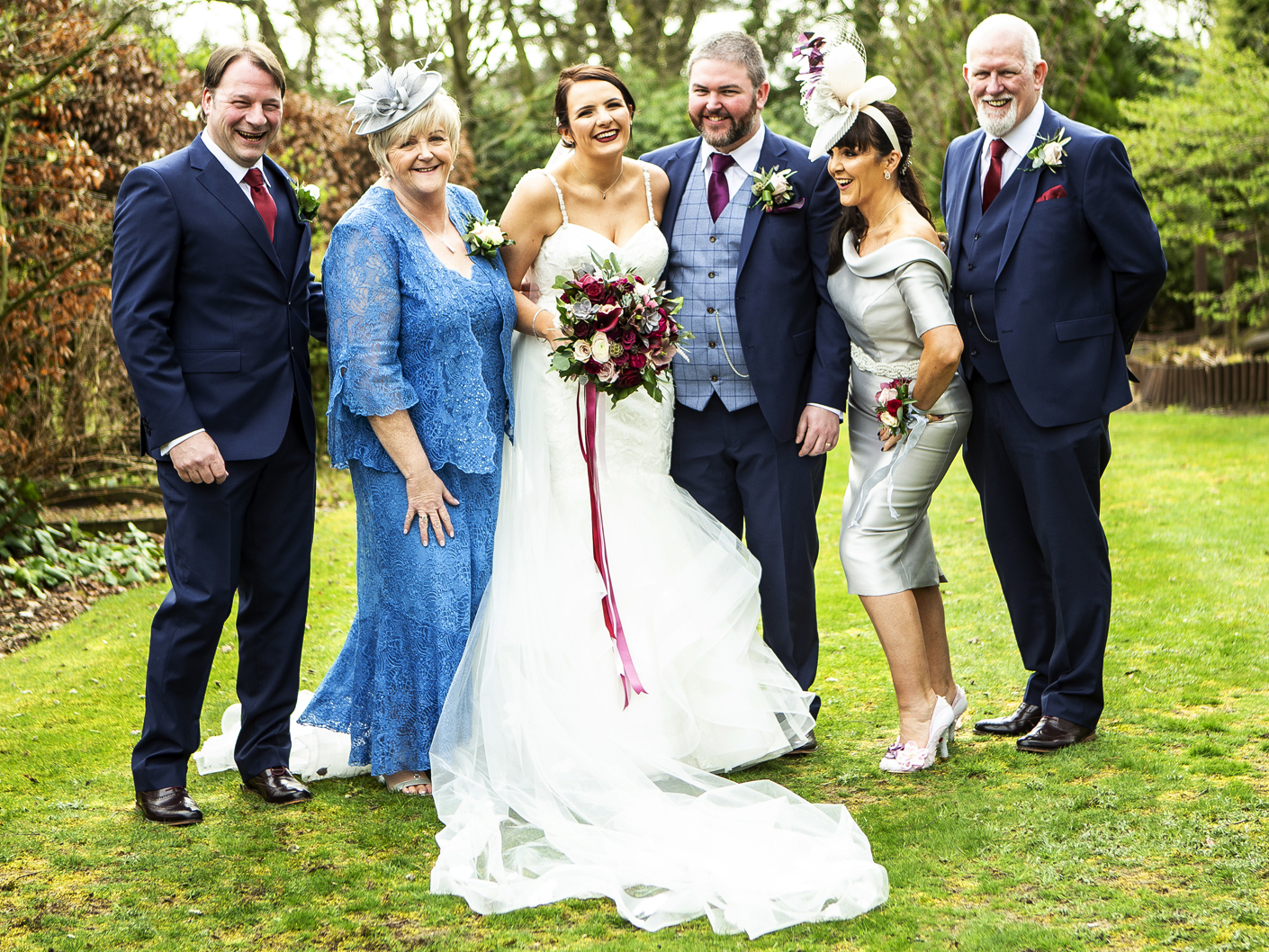 wedding-photography-of-the-groups-at-nunsmere-hall-cheshire