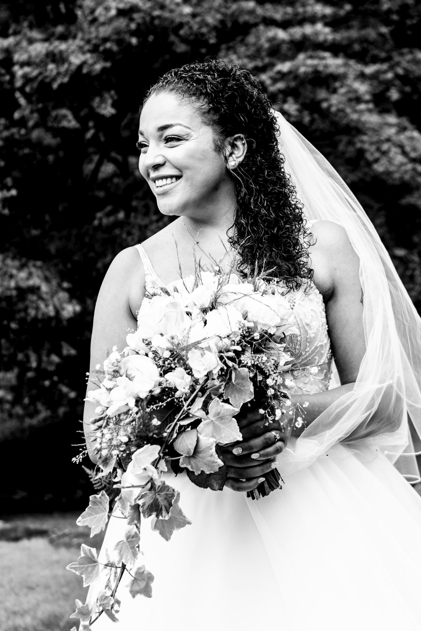 black-and-white-wedding-photography-in-macclesfield-cheshire