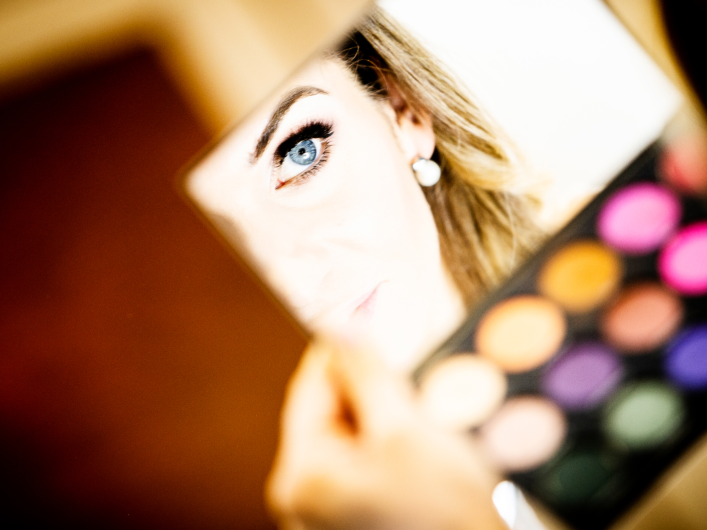 photography-of-the-brides-make-up-in-liverpool